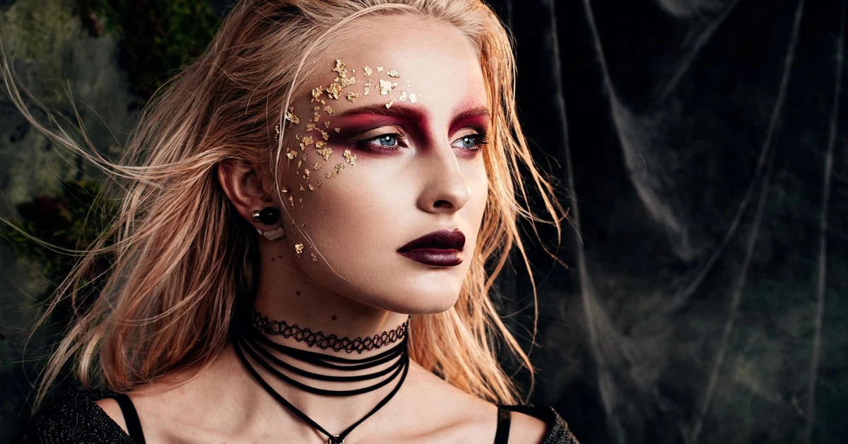Gothic Stardust Makeup with burgundy glitter eyes and wine lips
